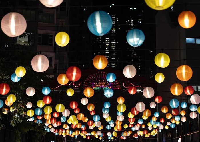 Khám phá lễ hội đèn lồng Hồng Kông rực rỡ ánh sáng