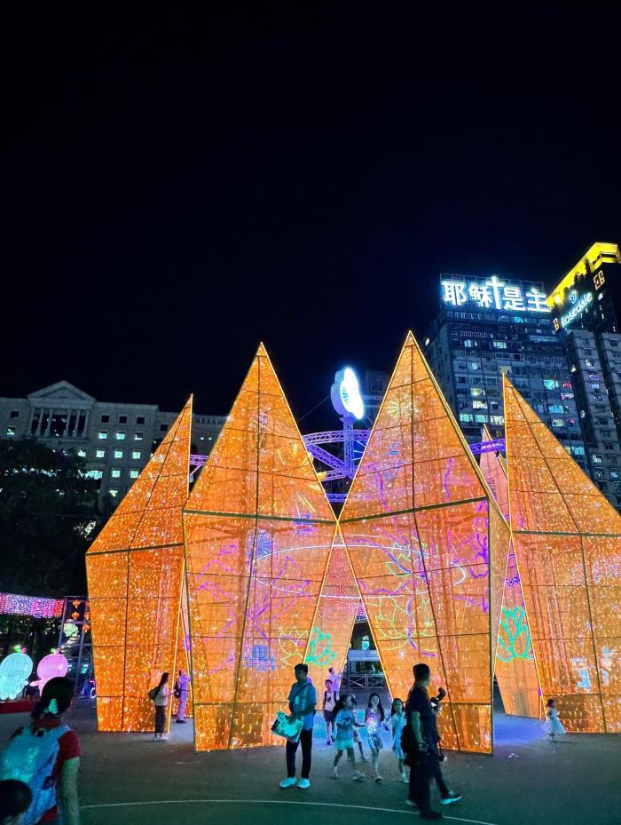 Tết trung thu ở Hồng Kông được rất nhiều em nhỏ yêu thích