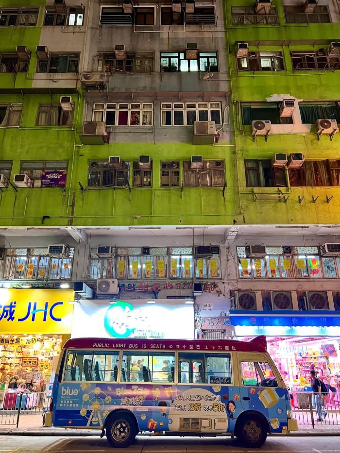 Bán đảo Cửu Long có nhiều xe bus phục vụ du khách