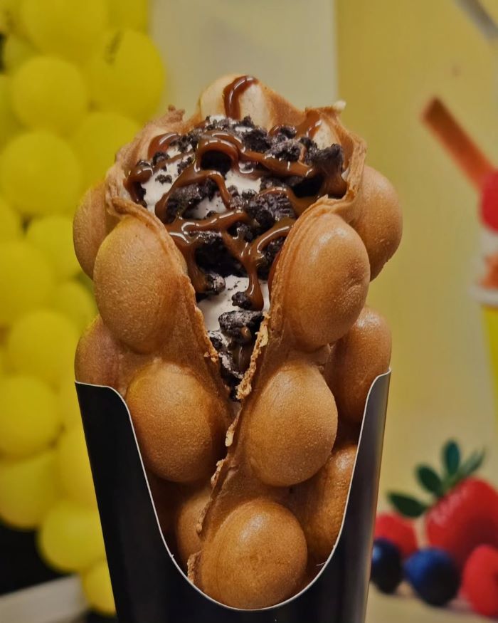 Bánh trứng gà non mềm, hấp dẫn, thơm ngon ở bán đảo Cửu Long