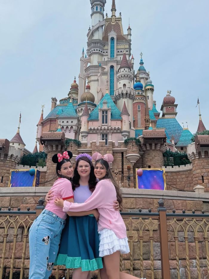 Lâu đài nguy nga, tráng lệ, rực rỡ - Castle of Magical Dreams