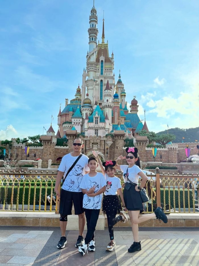 Cùng gia đình có chuyến đi thú vị, thỏa thích ở Disneyland Hồng Kông