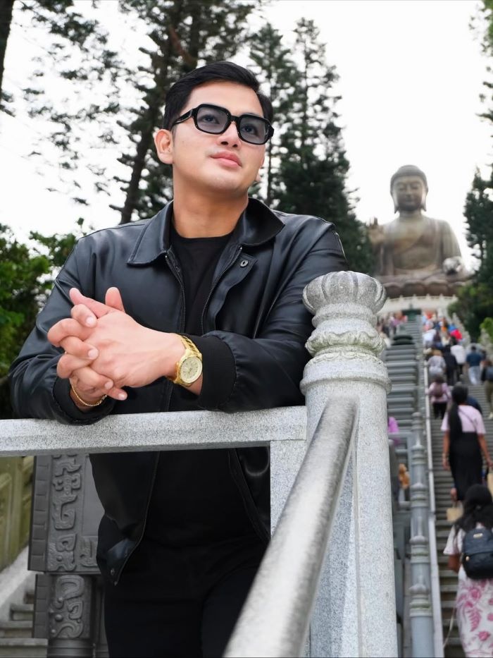 Thưởng thức khung cảnh của Tượng Phật nổi tiếng trên đảo Lantau