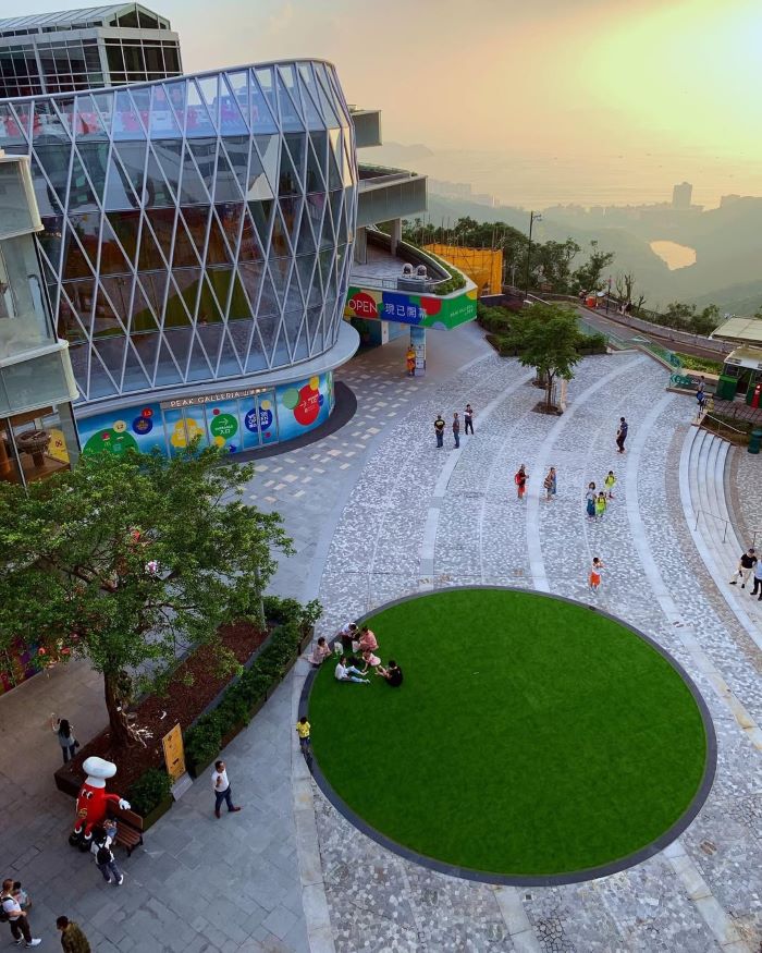 Peak Galleria khi nhìn từ trên cao xuống