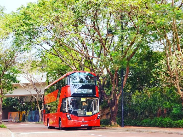 Xe bus là phương tiện di chuyển dễ dàng ở Hồng Kông