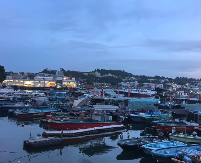 Không khí yên bình trên đảo Cheung Chau Hồng Kông