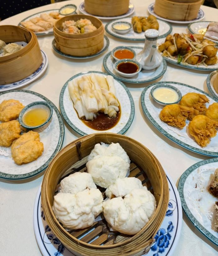 Du lịch Hồng Kông mùa thu và ăn món bánh bao xá xíu